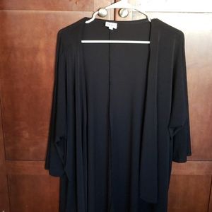 Solid Black LuLaRoe Lindsay size M